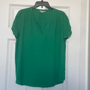 Green short sleeve blouse, size M